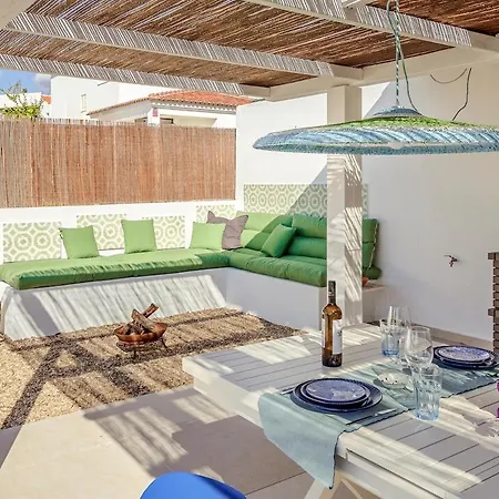 Blue - Coastal Escape * Sesimbra