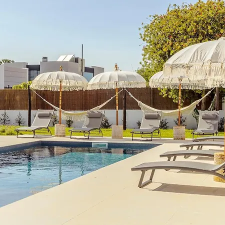 Blue - Coastal Escape Villa Sesimbra