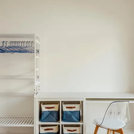 Blue - Coastal Escape Sesimbra
