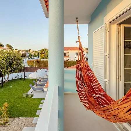 Villa Blue - Coastal Escape *