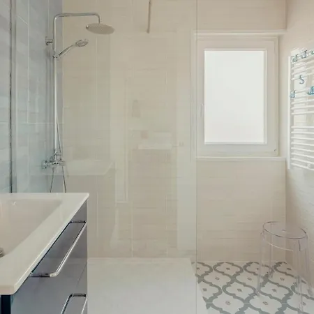 Blue - Coastal Escape Villa Sesimbra
