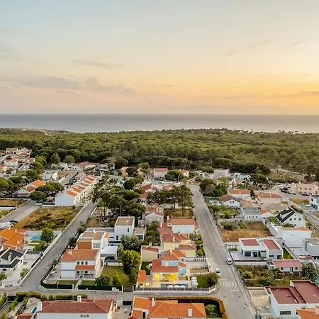 Blue - Coastal Escape Sesimbra